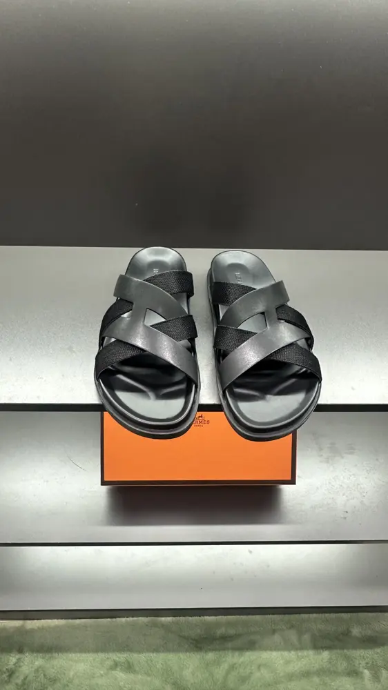 Hermès Bouncing sports slippers