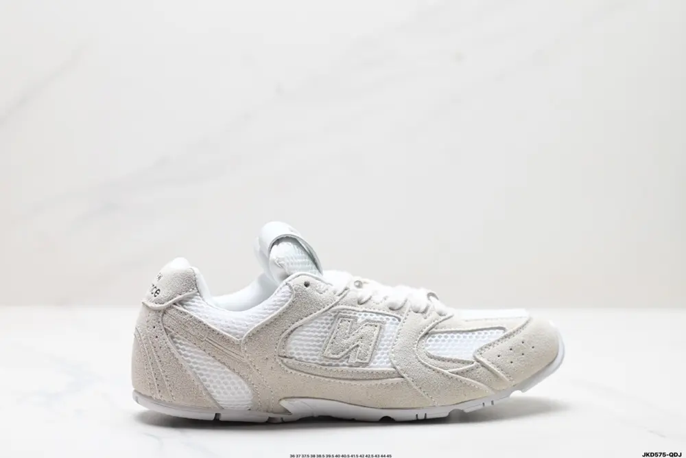New Balance Maillard color matching creates a new cross-border cooperation