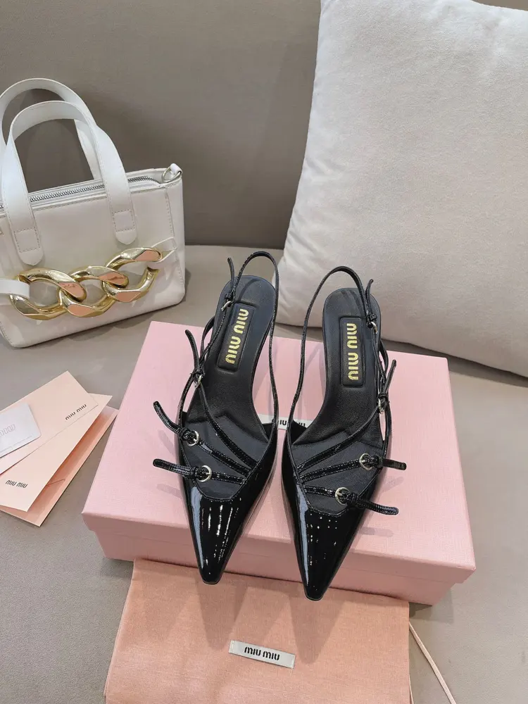 MiuMiu*MiuMiu/24 Spring and Summer Hot Catwalk Style·Kitten Heel Single Shoes