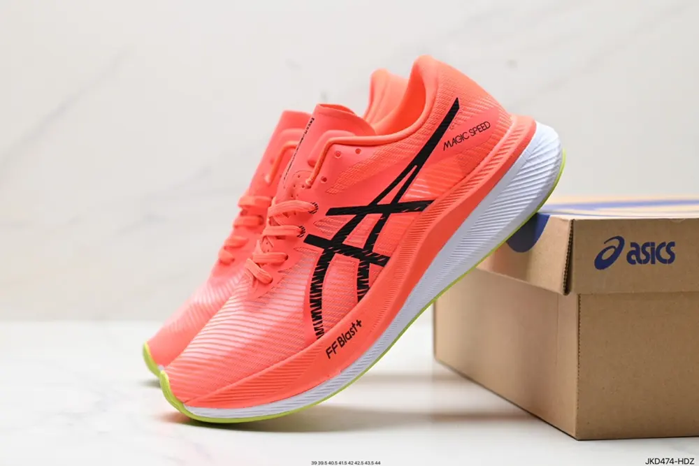 ASICS MAGIC SPEED 3 stable running shoes adopt double-layer jacquard mesh design on the 1011B703-001