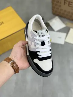 Fendi sports casual shoes Imported original lining