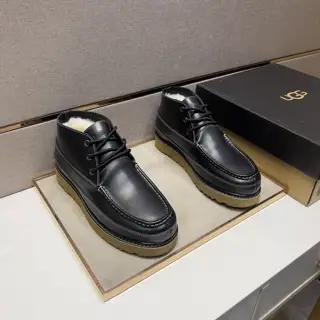 UGG men’s casual snow boots