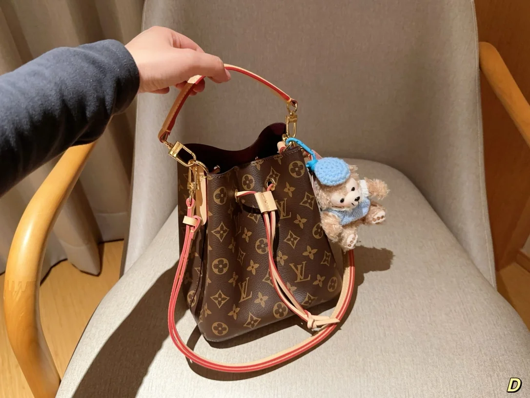 Louis Vuitton Bucket Bag