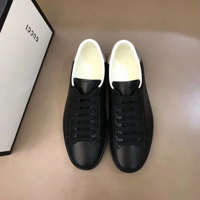 GUCCI G classic white shoes