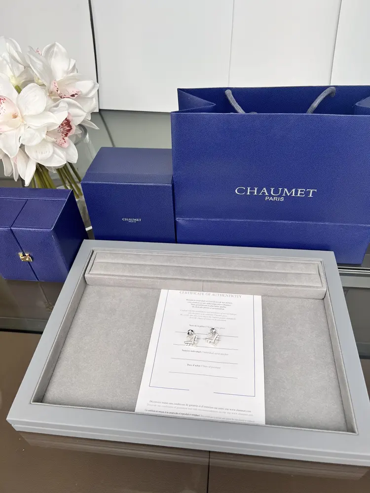 Chaumet pearl earrings