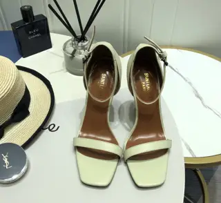 Yves Saint Laurent Heels