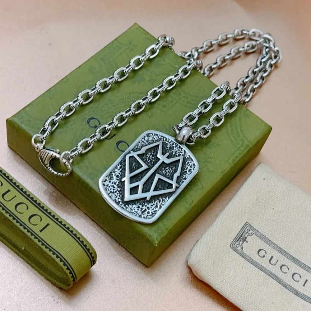 The latest Gucci necklace