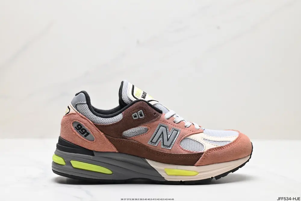 New Balance 991v2 Made in UK “Black” series British-made classic versatile dad casual U991BK2