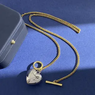 Balenciaga glossy silver heart-shaped heart pendant OT buckle necklace