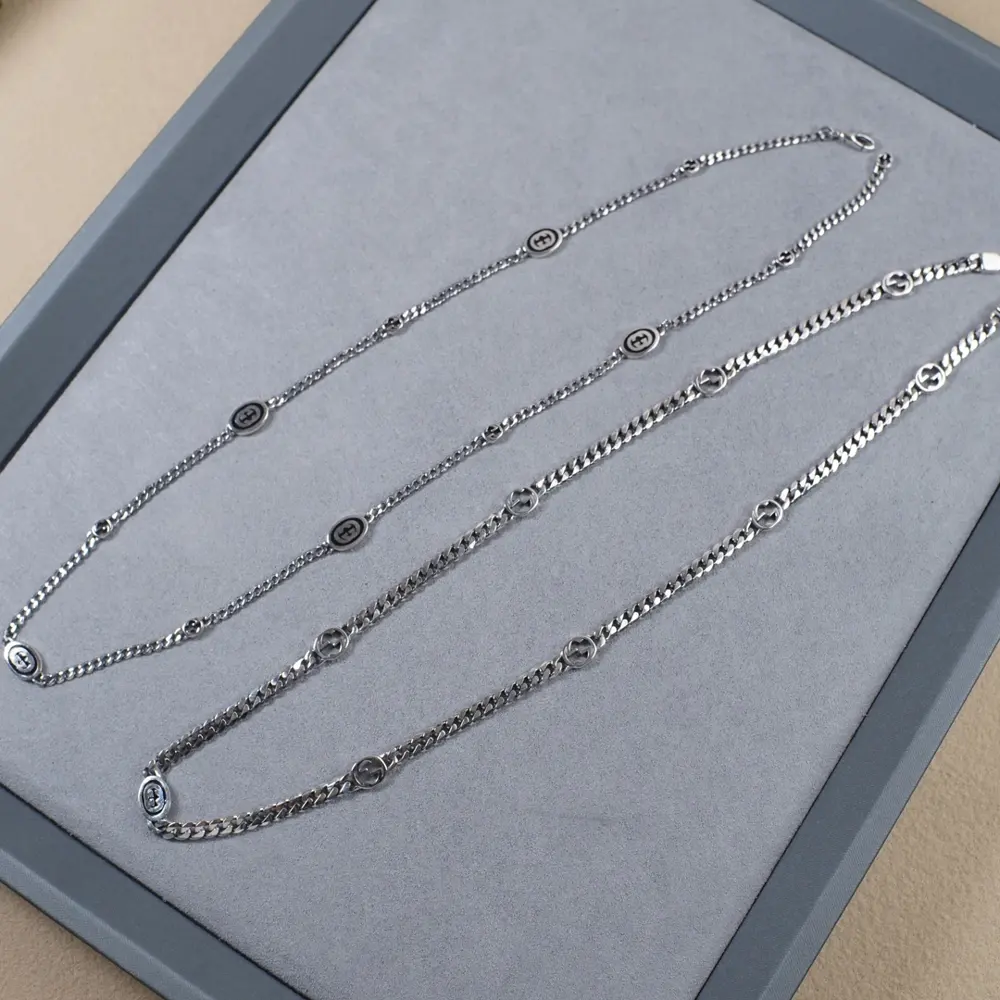 Gucci interlocking double G black necklace