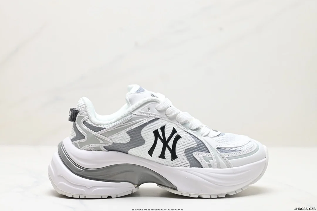 MLB New York Yankees Curve Runner Comfortable and versatile Non-slip and wear-resistant 3ARNSPL4N