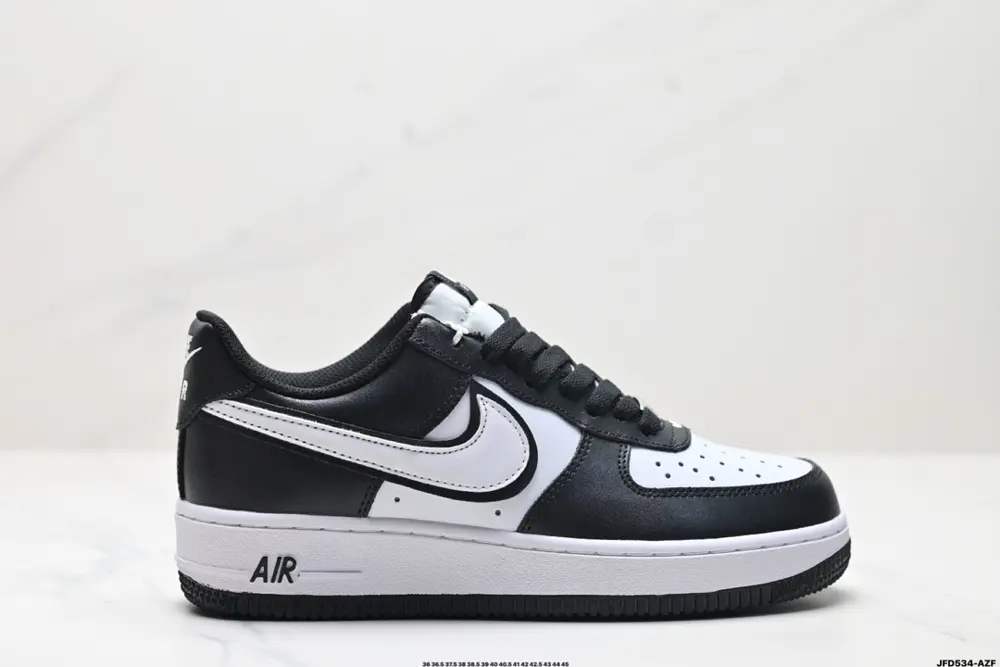 NIKE AIR FORCE 1‘07 Sneakers DV7183-100