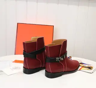 Hermès classic buckle flat boots