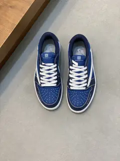 Givenchy x NIKE casual sneakers