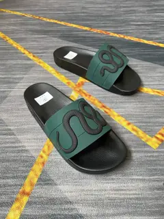 Gucci couple flip flops