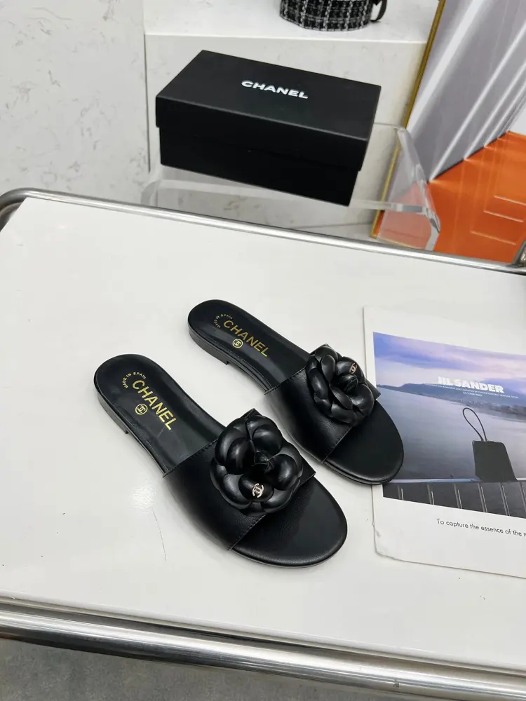 Chanel sandals series