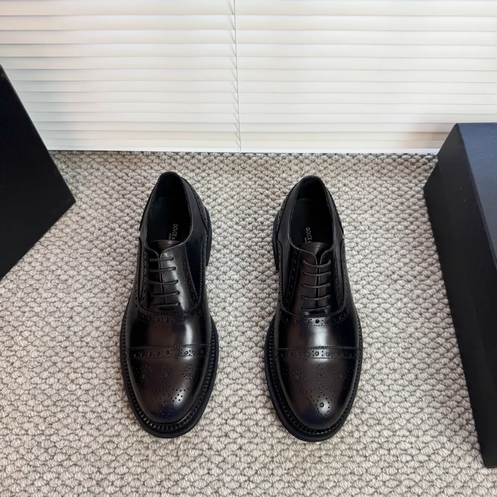 Dolce & Gabbana leather carved men’s casual leather shoes|Decorated with DG hardware