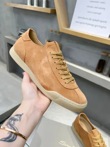The Santoni leather goods brand originated in 1975. The founder