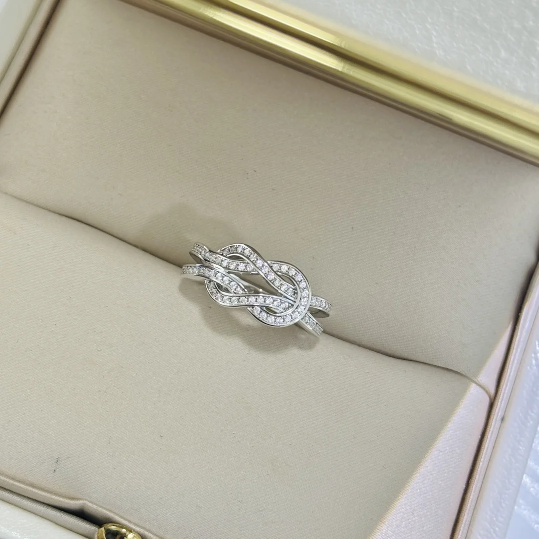 FRED Infinite Love Pull Ring