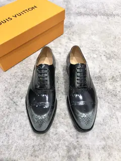 Louis Vuitton Men’s Classic Oxford Shoes