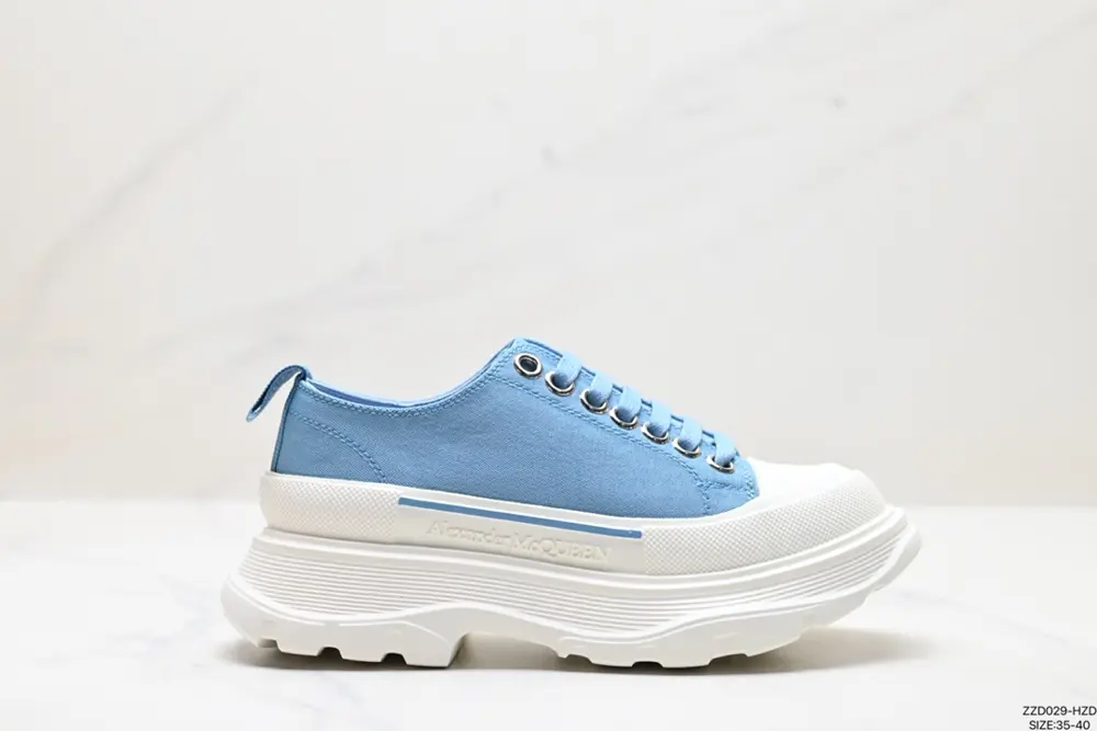 Alexander McQueen Tread Slick Artistic wear-resistant and non-slip lace-up ankle-length