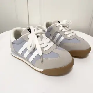 adidas retro versatile and comfortable casual running shoes