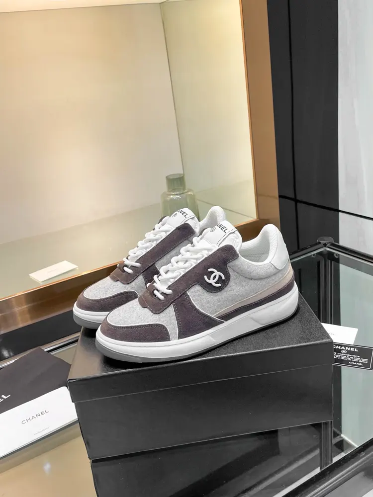 Chanel casual sneakers