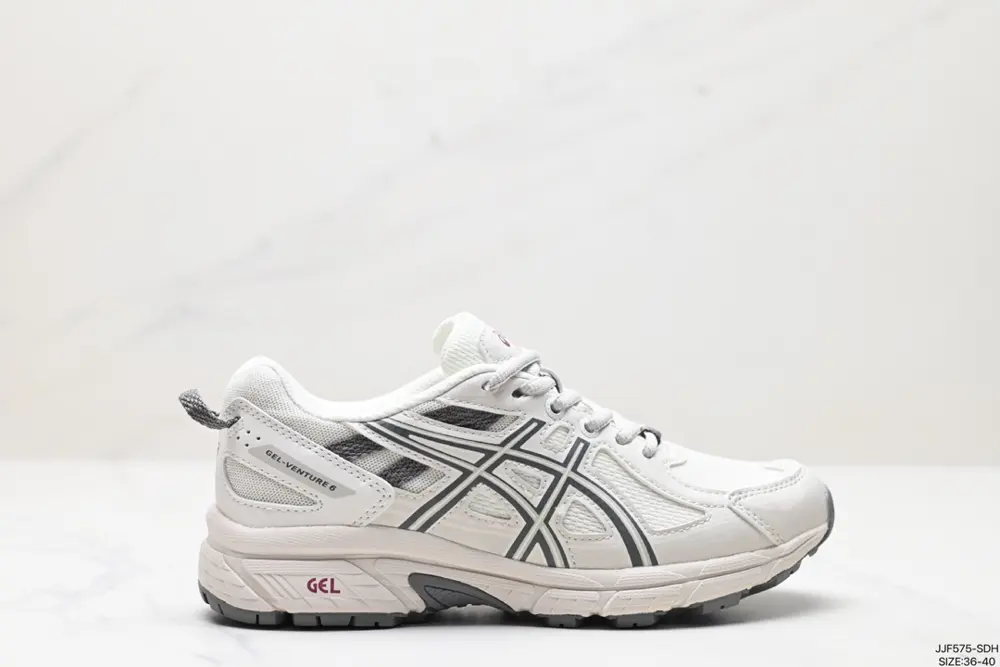 Asics GEL-VENTURE 6 series classic running shoes. Functional and outdoor styles are very 1011B359-102