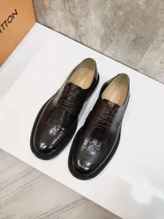 Louis Vuitton men’s fashionable formal leather shoes