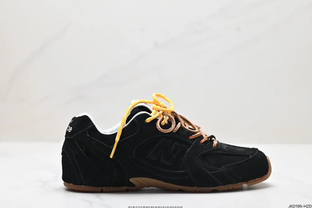 New Balance Maillard color matching creates a new cross-border cooperation