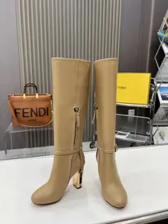 Women’s shoes