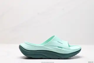 HOKA ONE ORA Recovery Slide 3 sports slippers