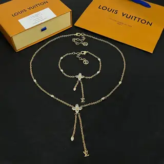 Louis Vuitton necklace