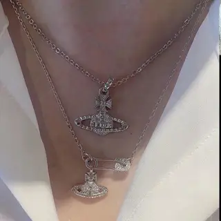 Vivienne Westwood Classic Large Saturn Necklace
