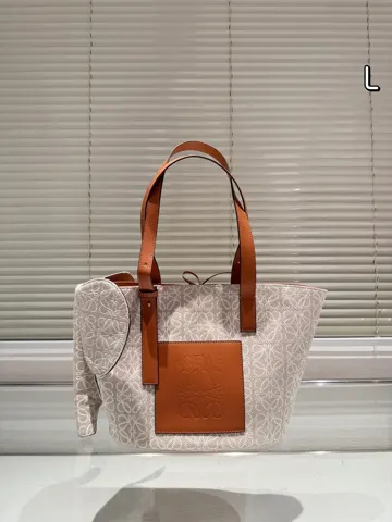 Loewe Tote