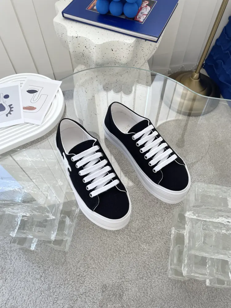 Celine new thick-soled canvas shoes