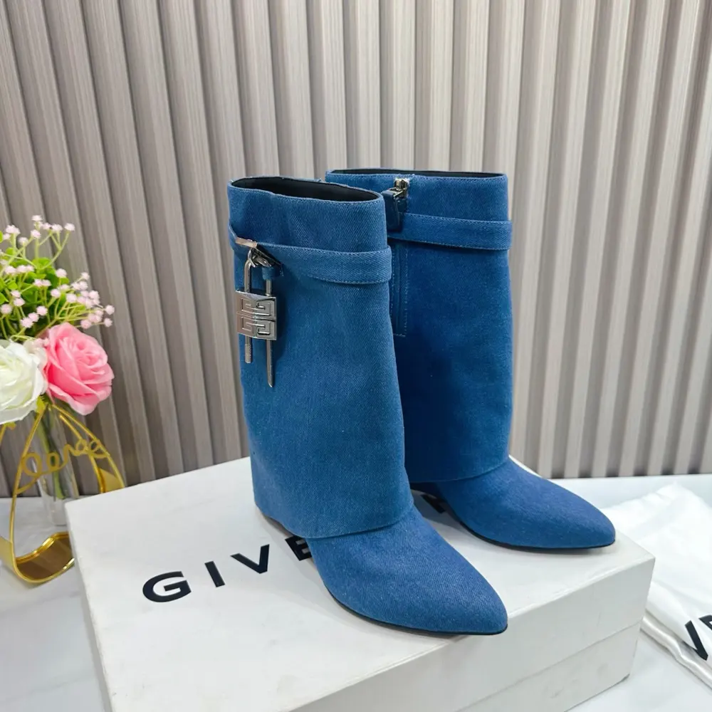 Givenchy boots