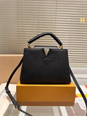 Louis Vuitton Capucines