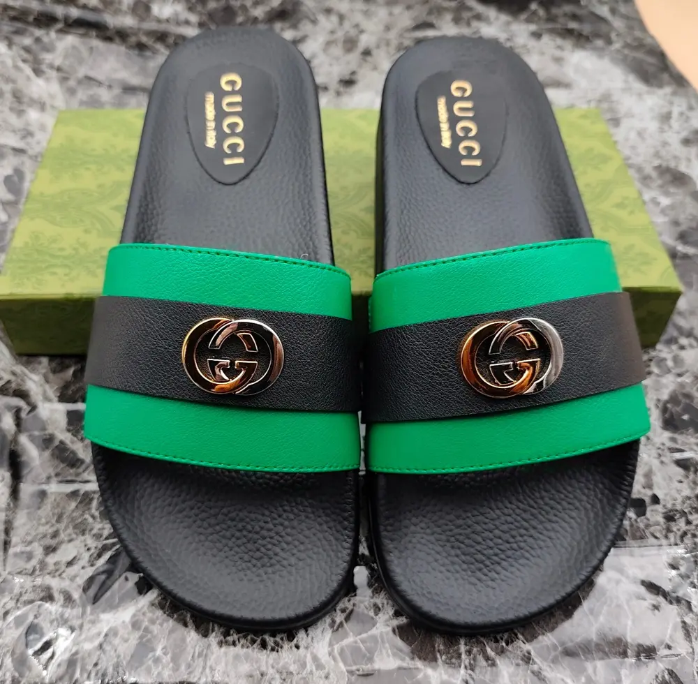Gucci slippers