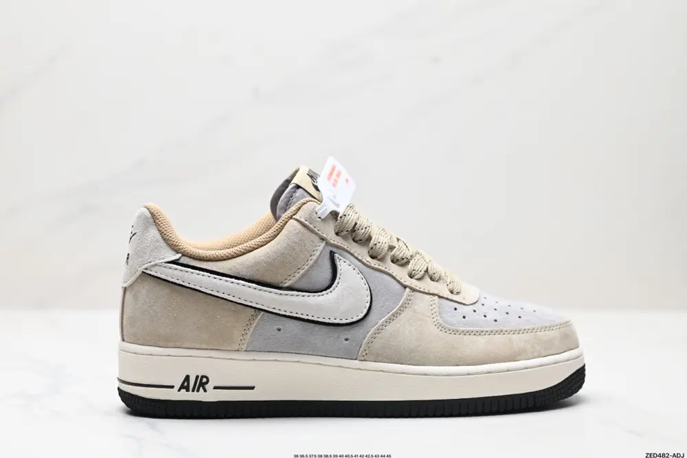 NIKE AIR FORCE 1’07 LV8 Sneakers DK3966-153
