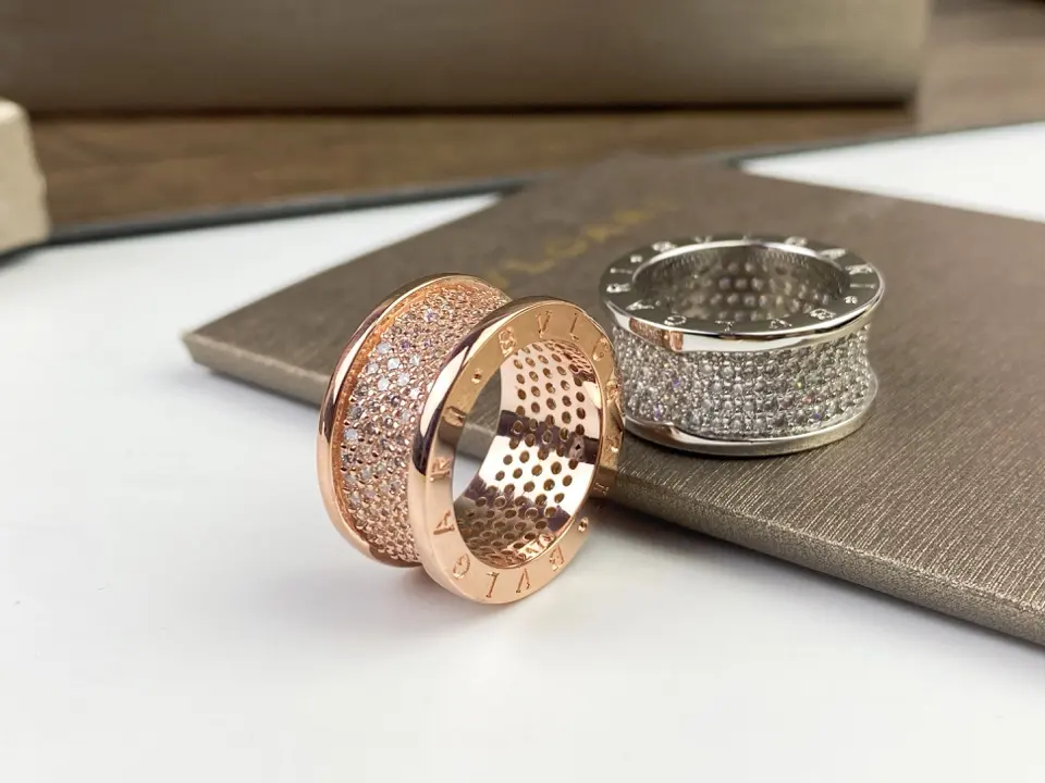 Bvlgari Slender Waist Full Diamond Ring Meet all the beauty starting from the day I met you