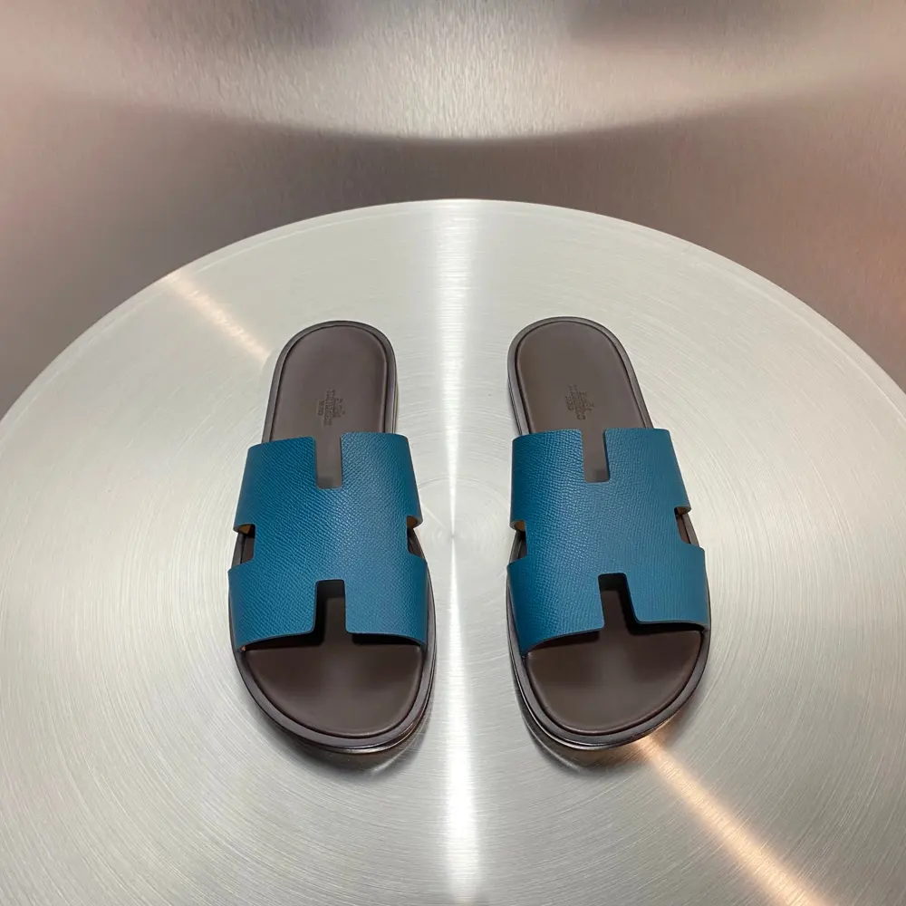 Hermès Classic H Slippers ~ High-end men’s sandals• beach shoes slippers ~ counter