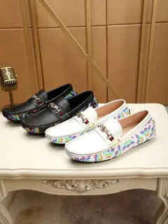 Armani top-grade new men’s leather shoes Sold simultaneously in the counter Upper Italian