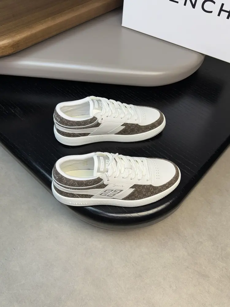 Givenchy casual sneakers