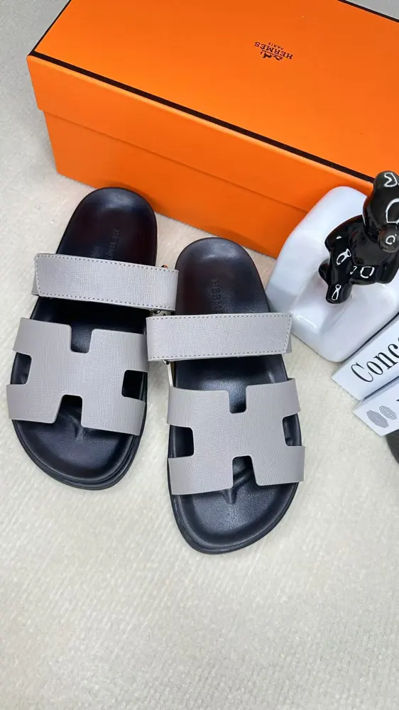 Hermès new oran cowhide H slippers. Paris original flyback mold perfect creation of the