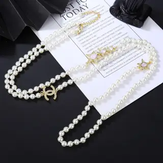 Chanel new pearl necklace