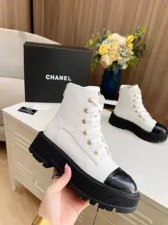 Chanel ankle boots original mold The strap design is super easy to put on and take off