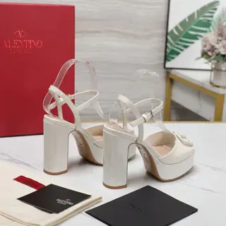 Valentino/Valentino new model