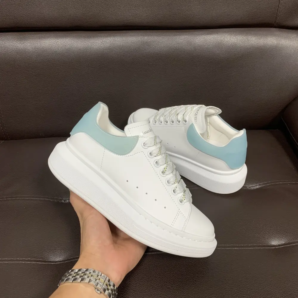 Alexander McQueen thick-soled white shoes