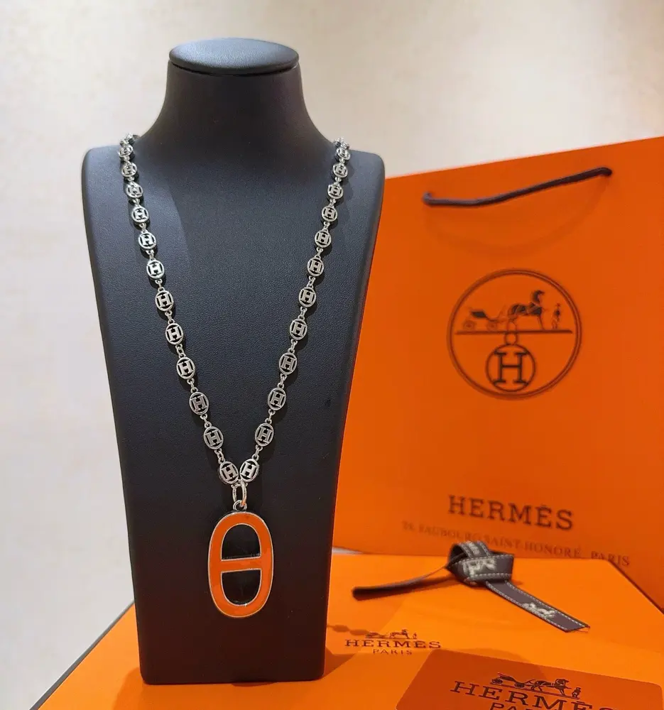 Really heart-moving HERMES necklace Pig nose H necklace series jewelry Imported materials